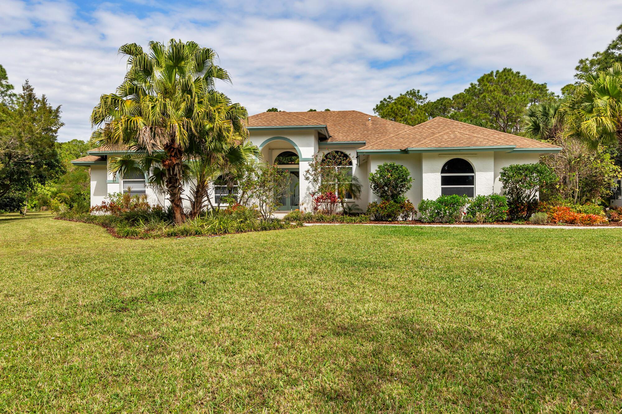 12817 Mallard Creek Drive
