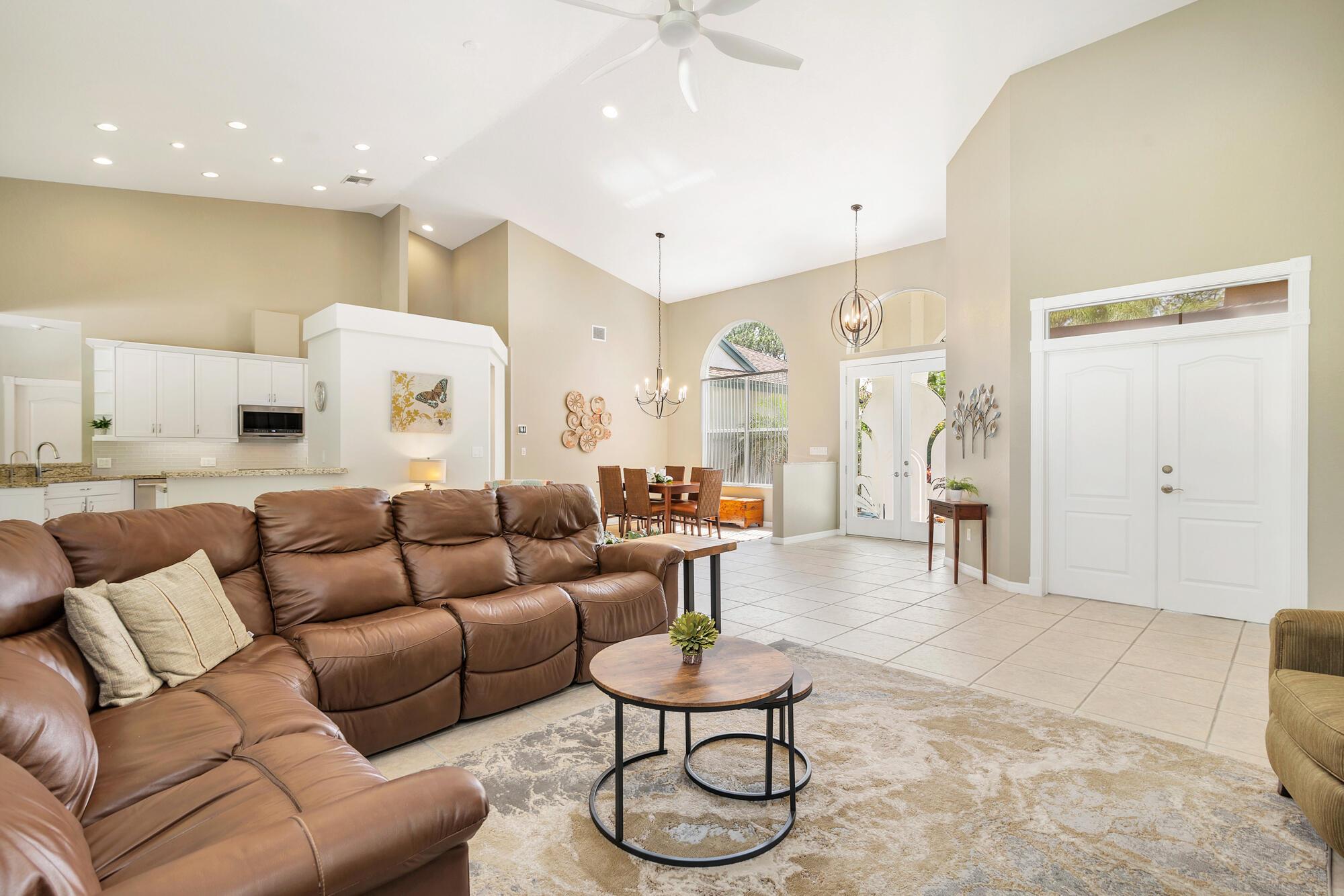 12817 Mallard Creek Drive