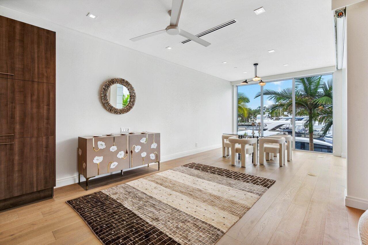 SEAGATE YACHT CLUB - Residential