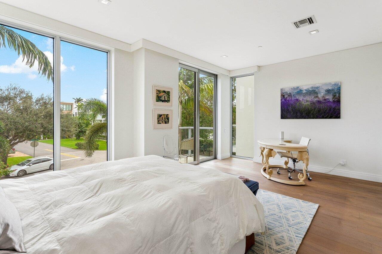 SEAGATE YACHT CLUB - Residential