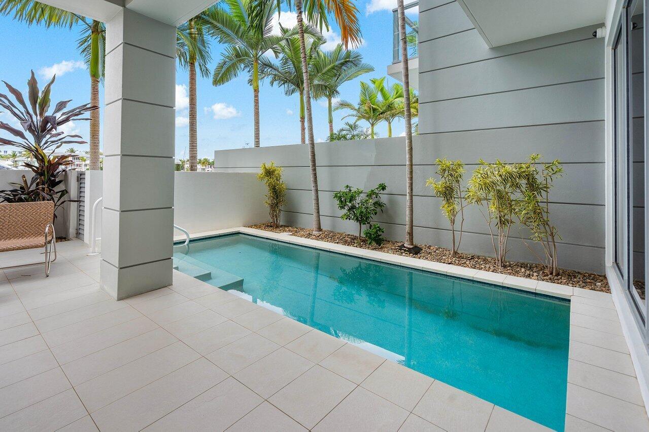 SEAGATE YACHT CLUB - Residential