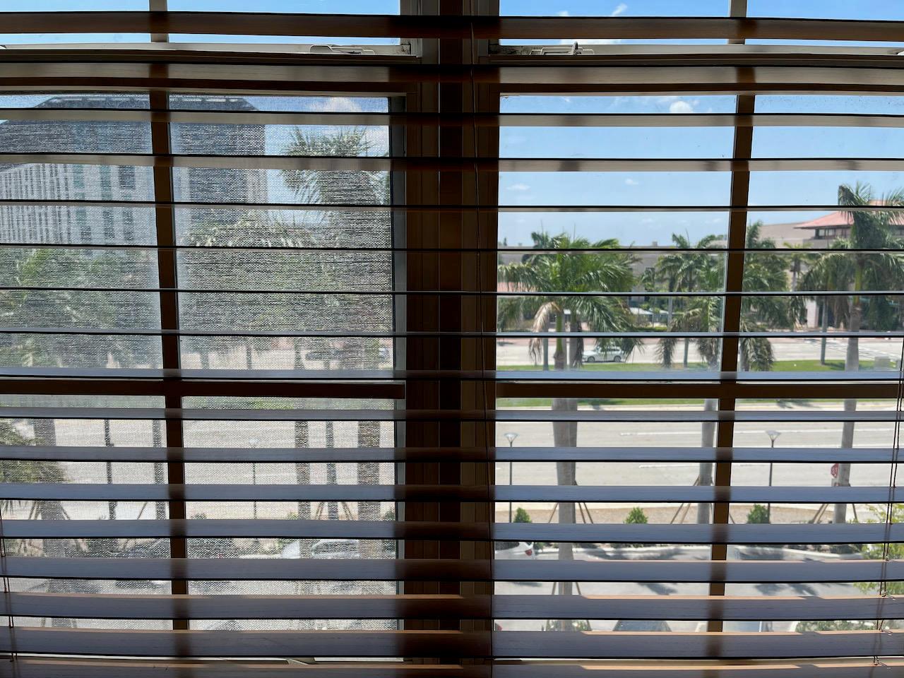 CITYPLACE TOWER CONDOMINI - Residential Lease