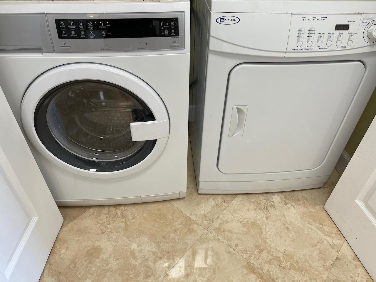 CITYPLACE TOWER CONDOMINI - Residential Lease