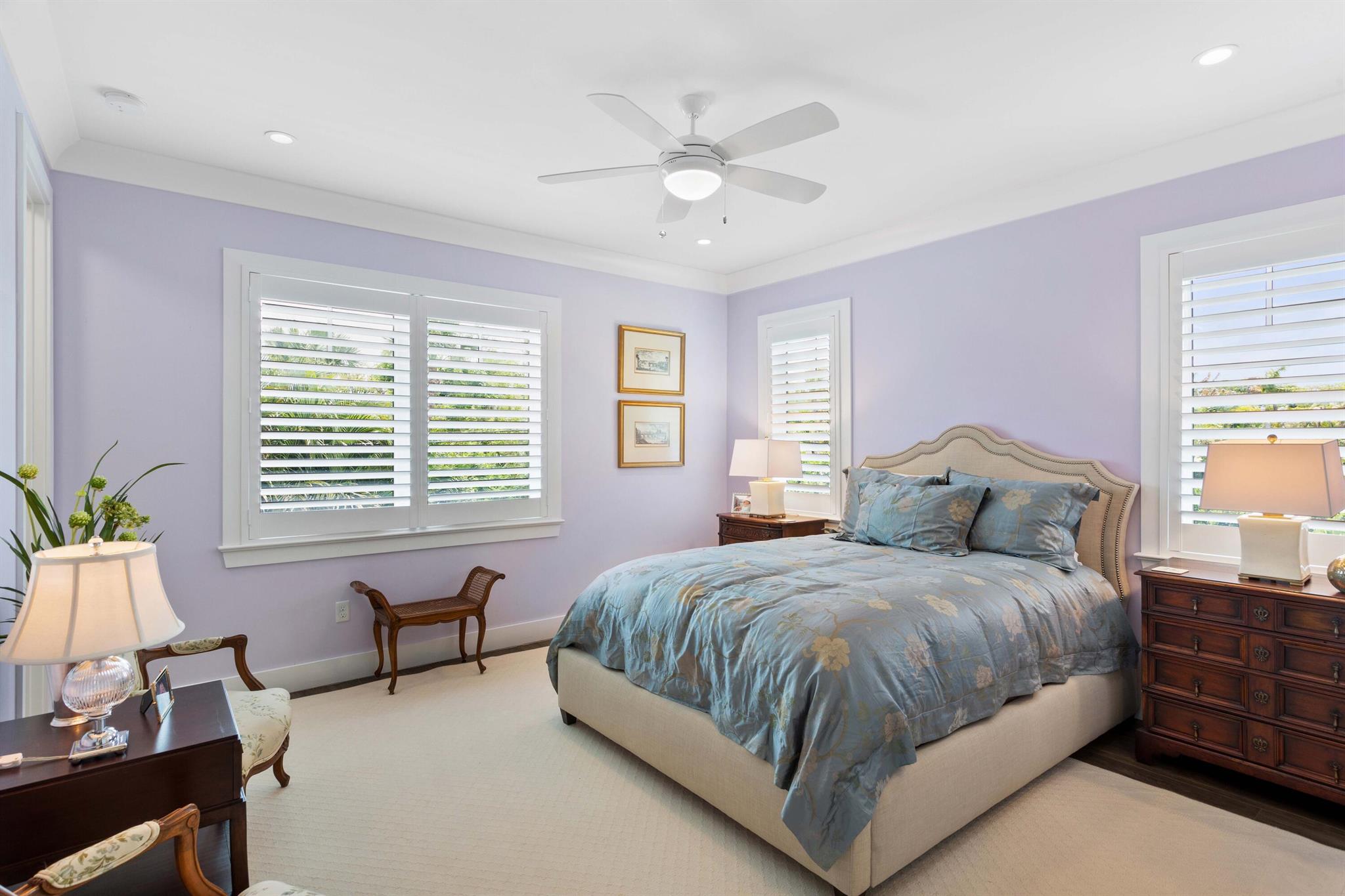 EDGEWATER - Residential