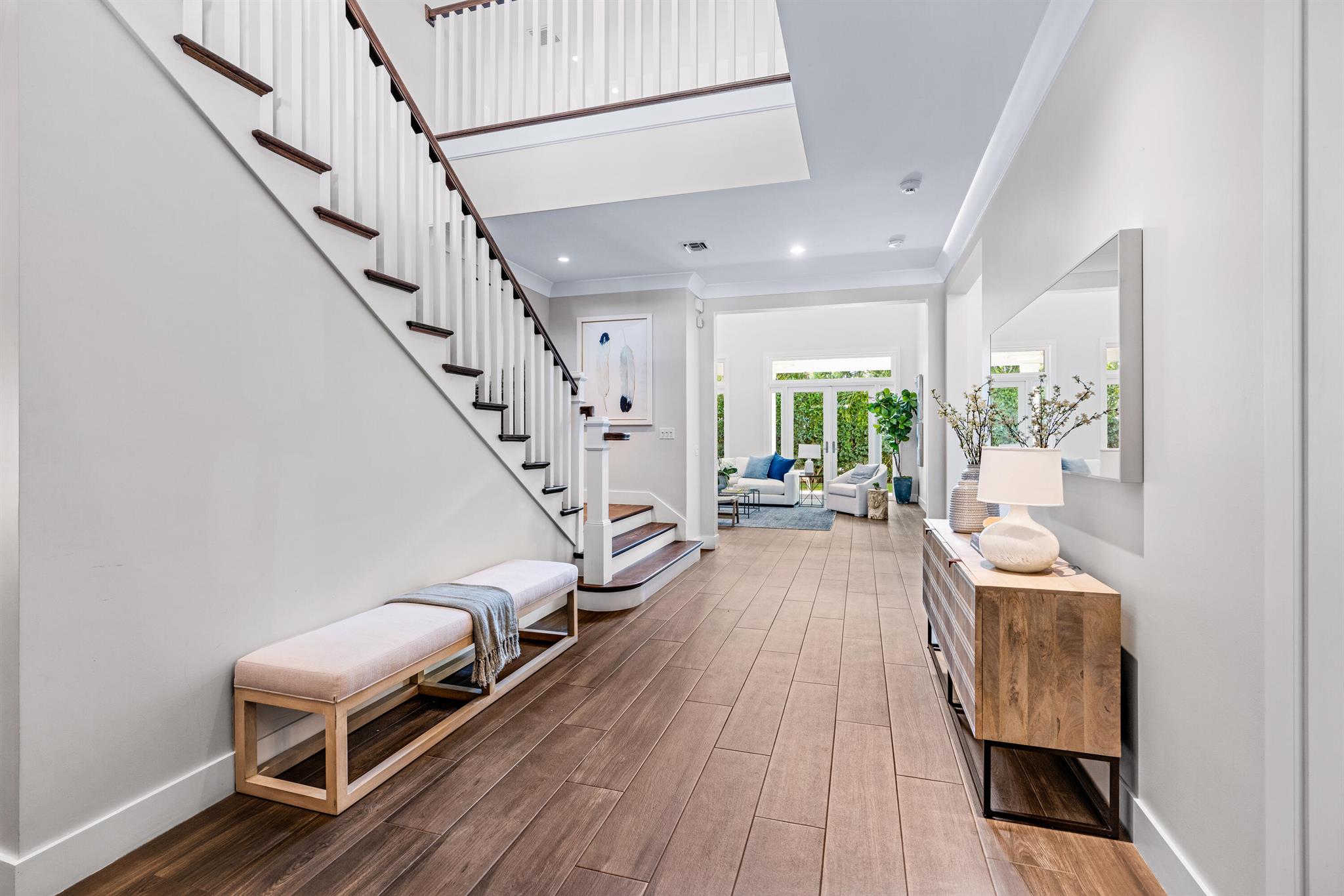 EDGEWATER - Residential