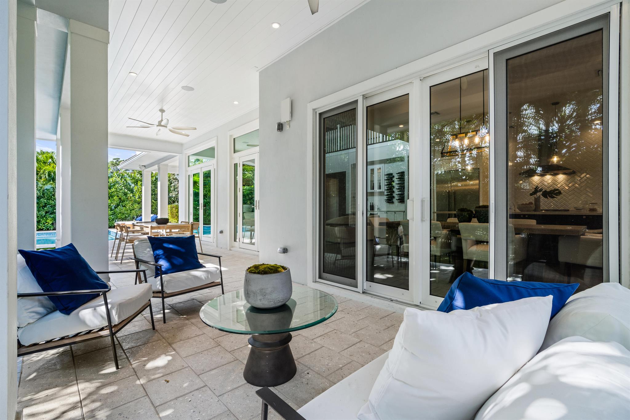 EDGEWATER - Residential