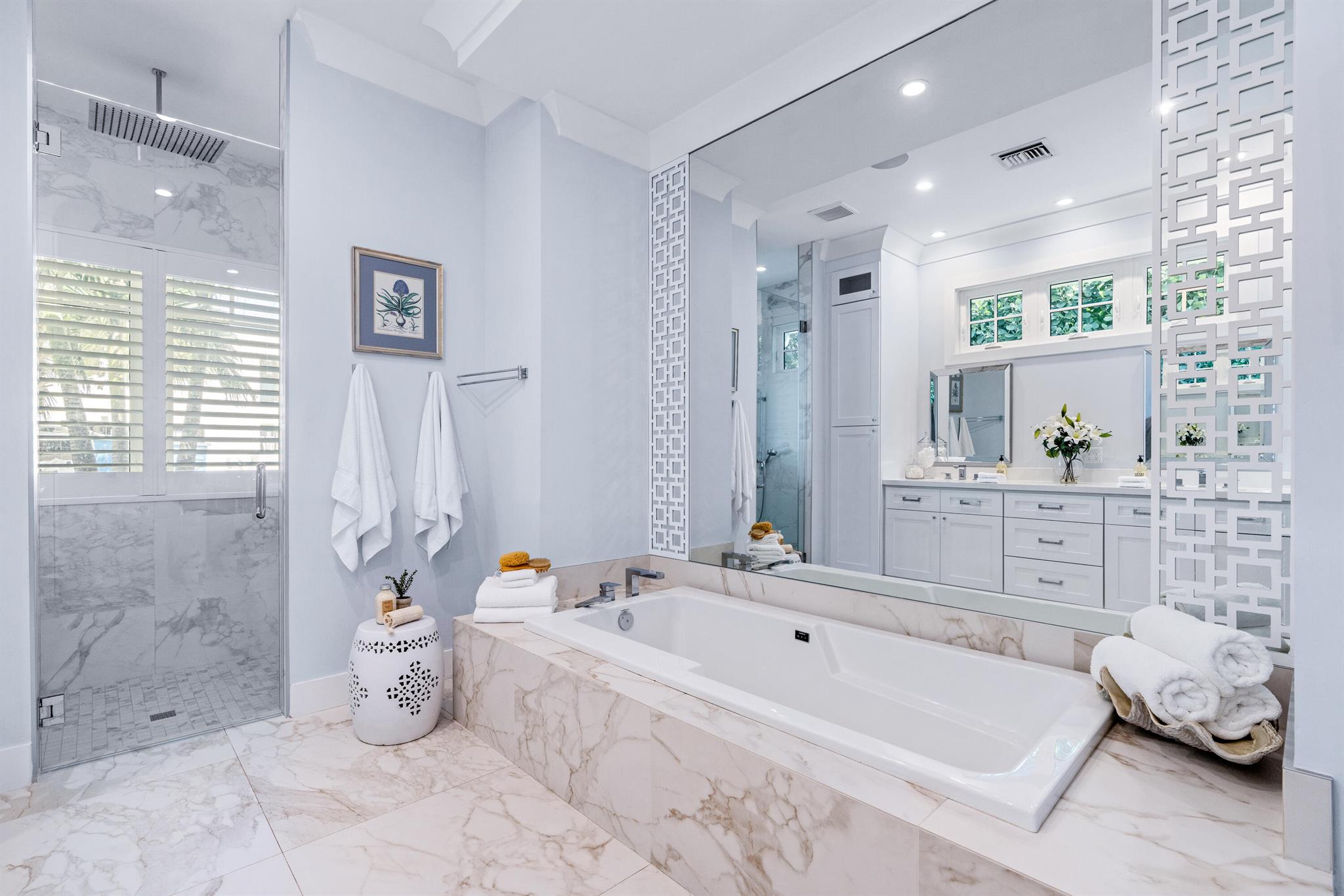 EDGEWATER - Residential