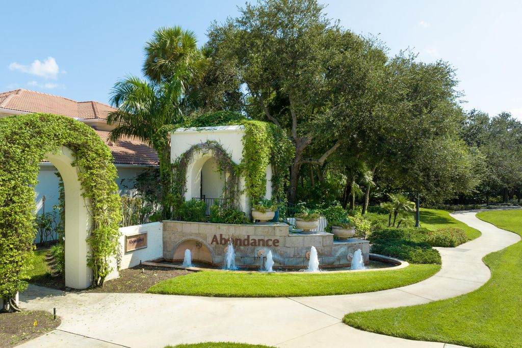 Photo of 102 Abondance Drive, Palm Beach Gardens, FL 33410 (MLS # R10918644)