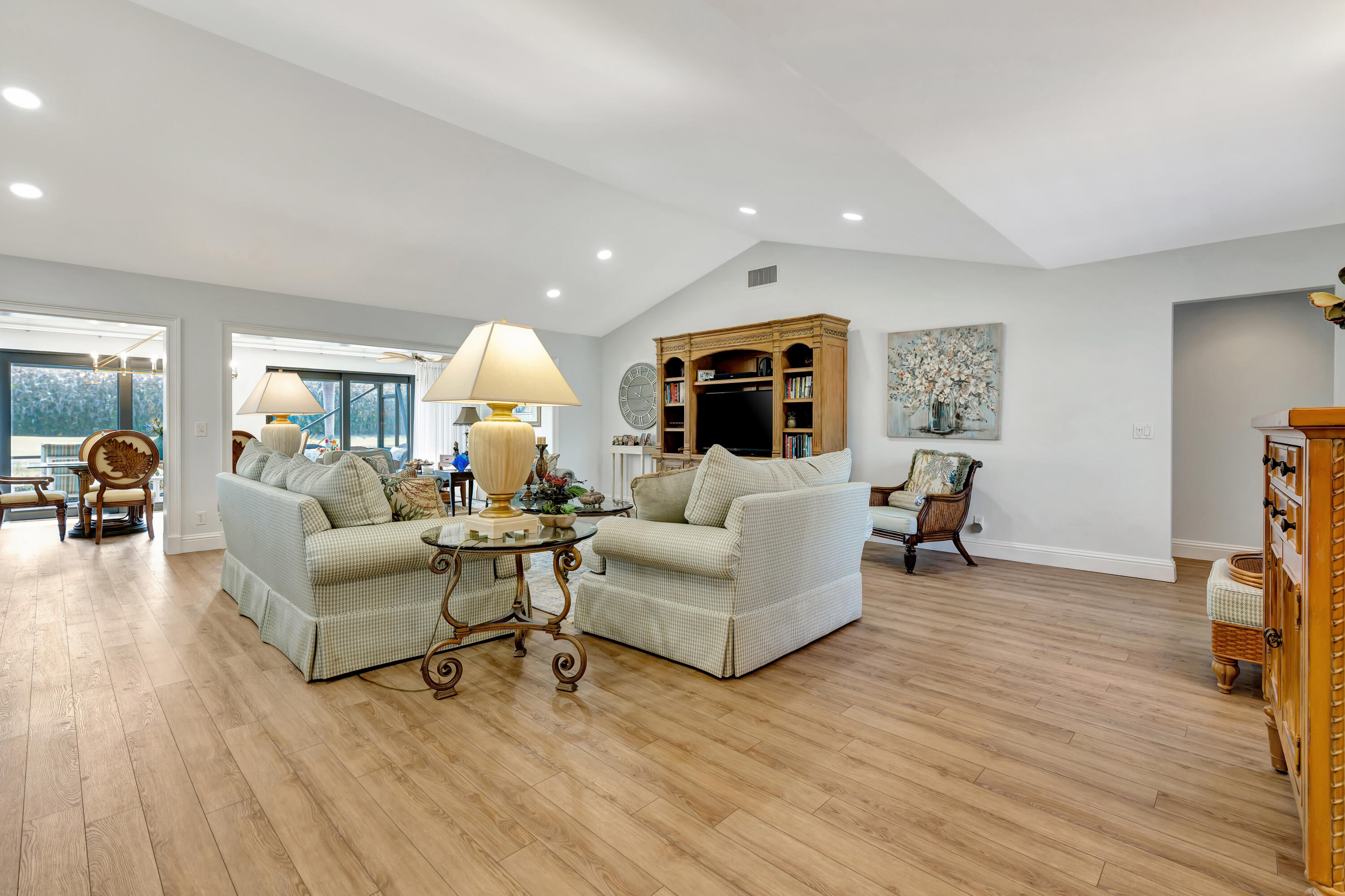 PIPERS LANDING - Residential