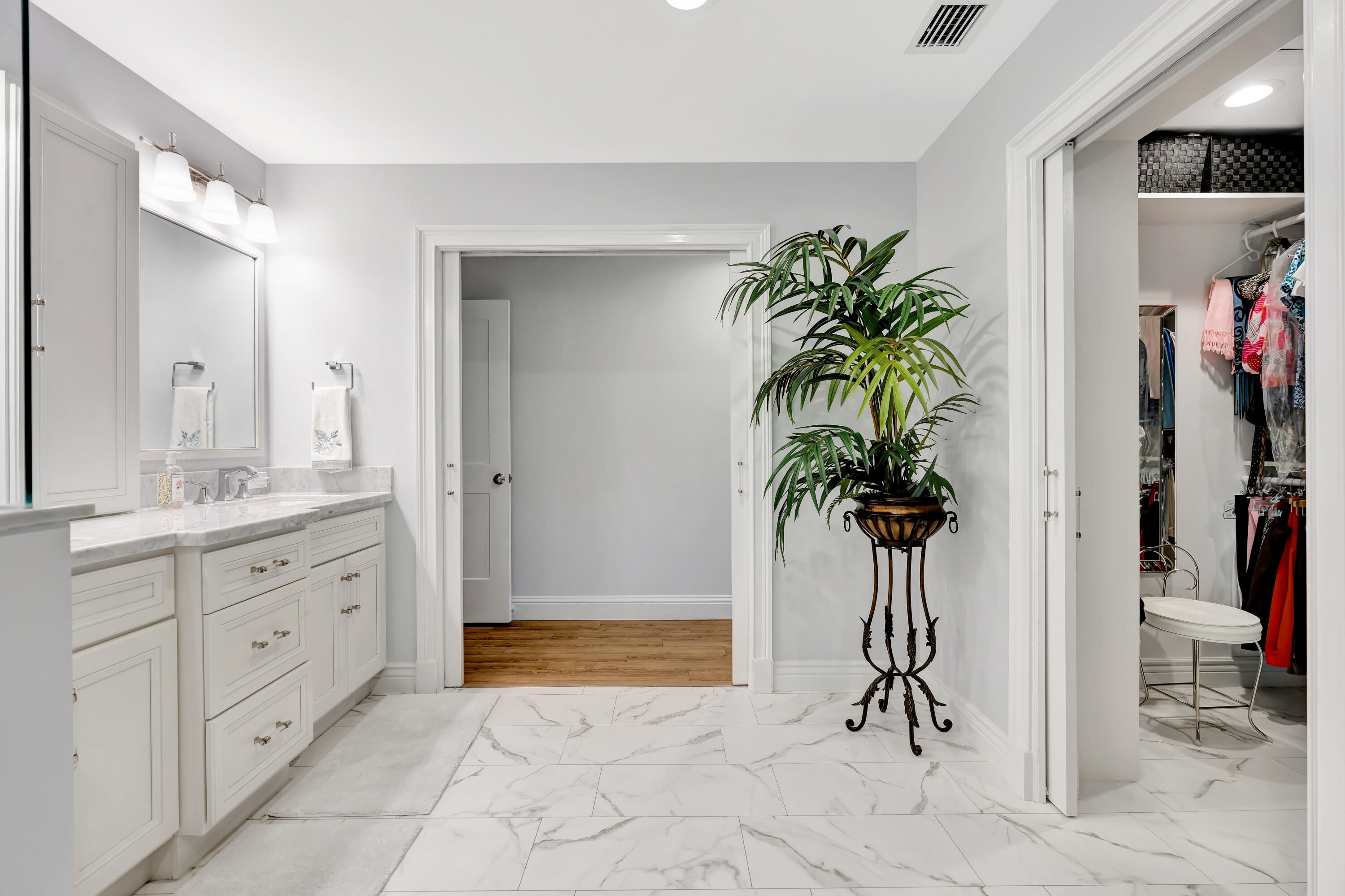 PIPERS LANDING - Residential