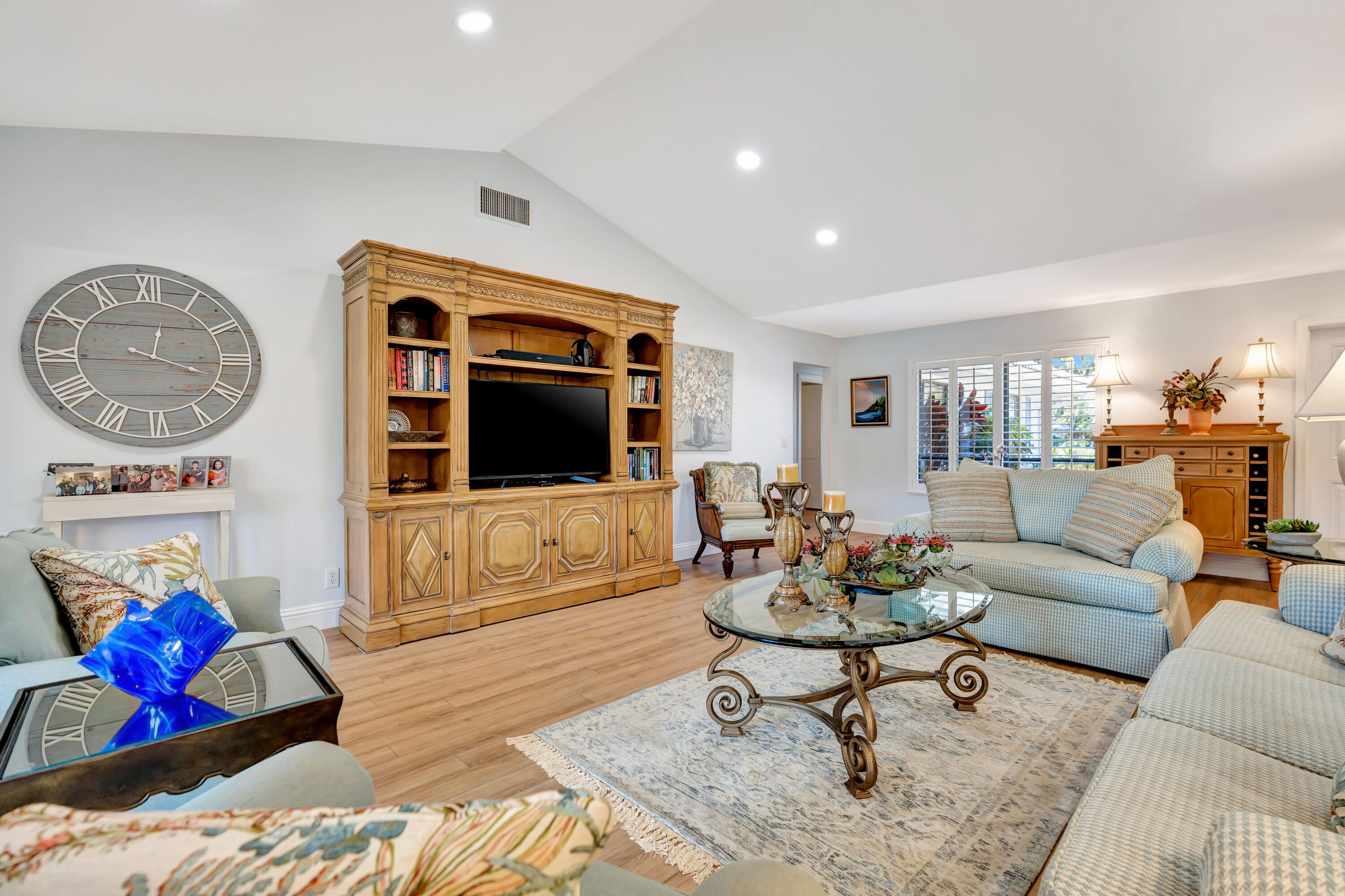 PIPERS LANDING - Residential