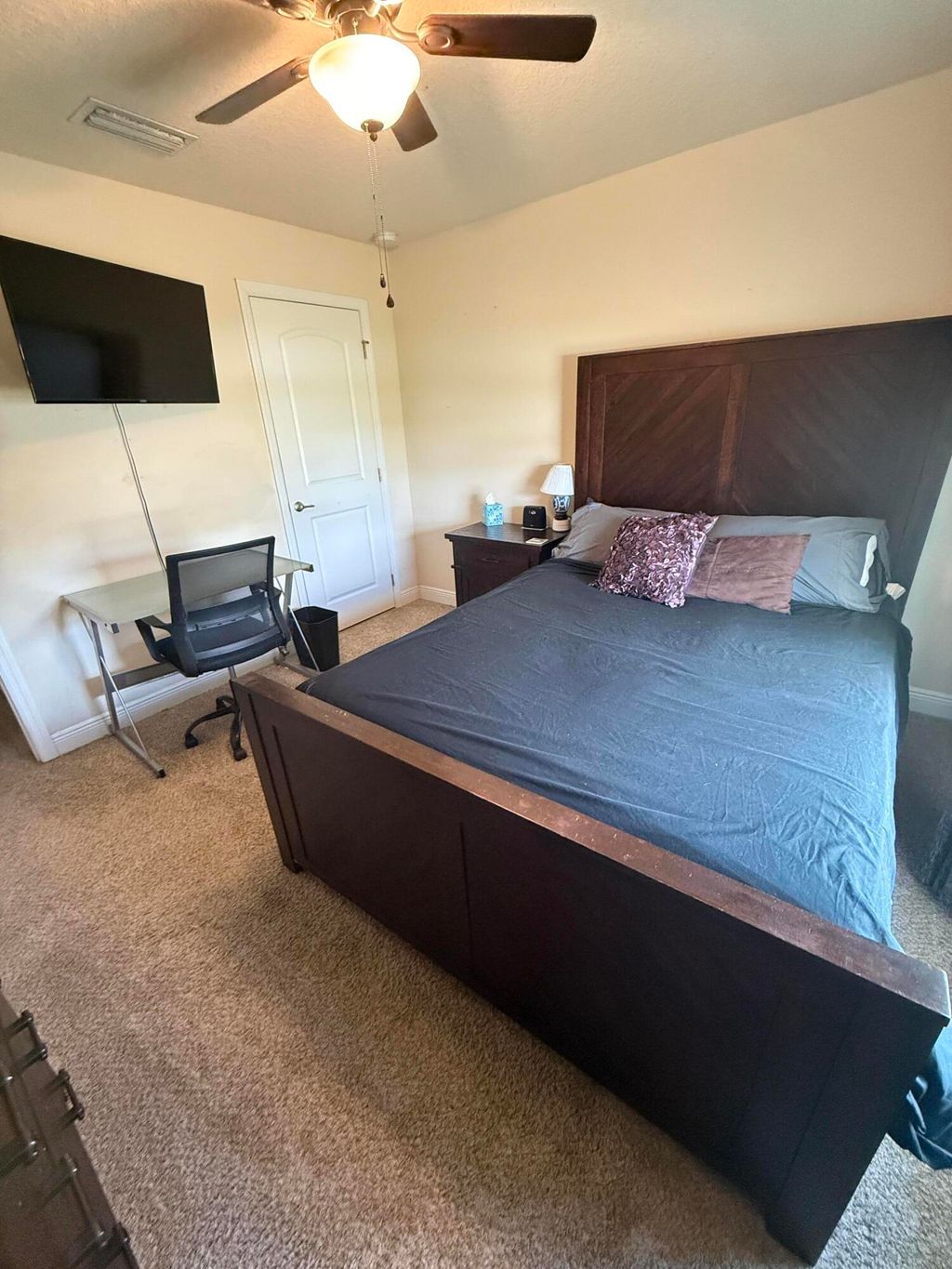 Photo of 2177 SE Dolphin Road, Port Saint Lucie, FL 34952 (MLS # B26003603)