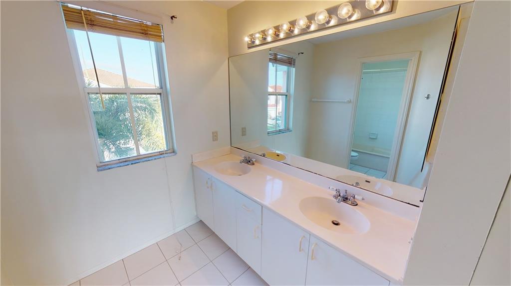 The Palm Island 151-31 B - Residential