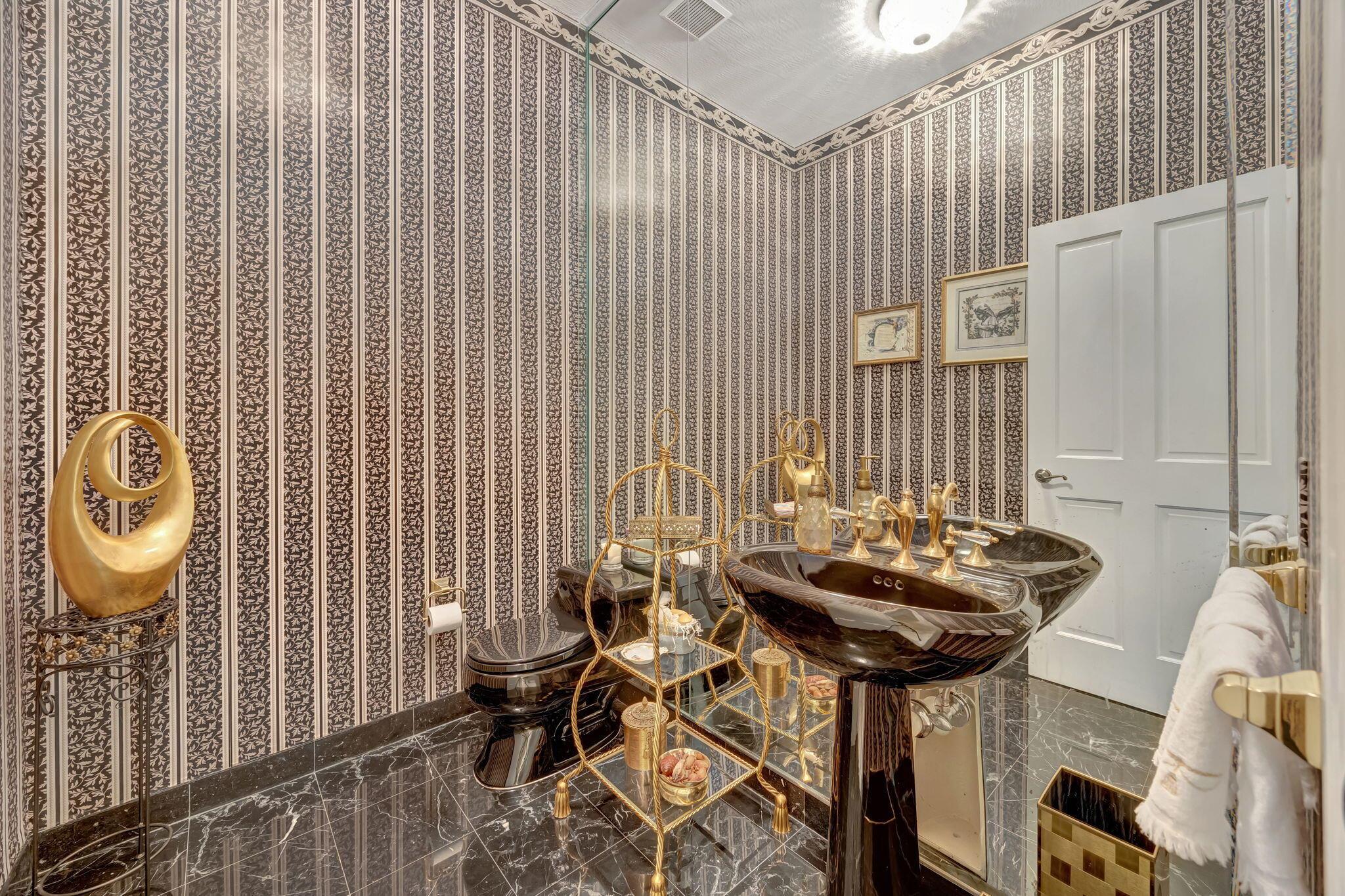 SHEAR GROVES SOUTH - Residential