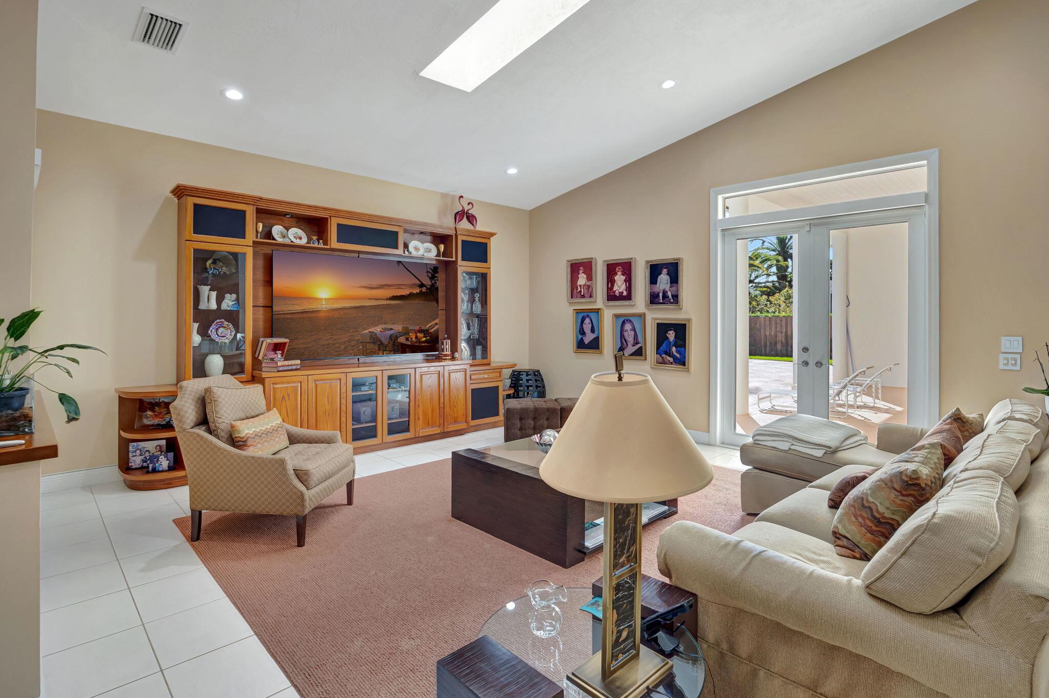 SHEAR GROVES SOUTH - Residential