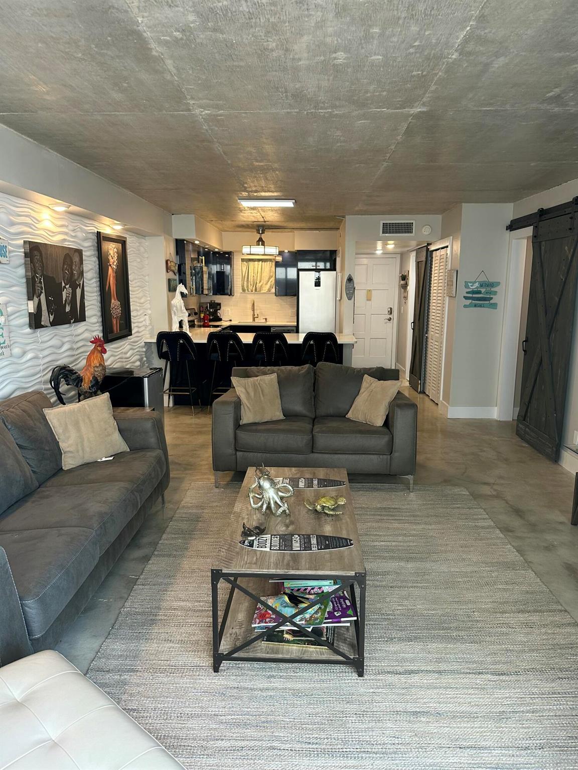 TUSCANY OF PALM BEACH CON - Residential Lease