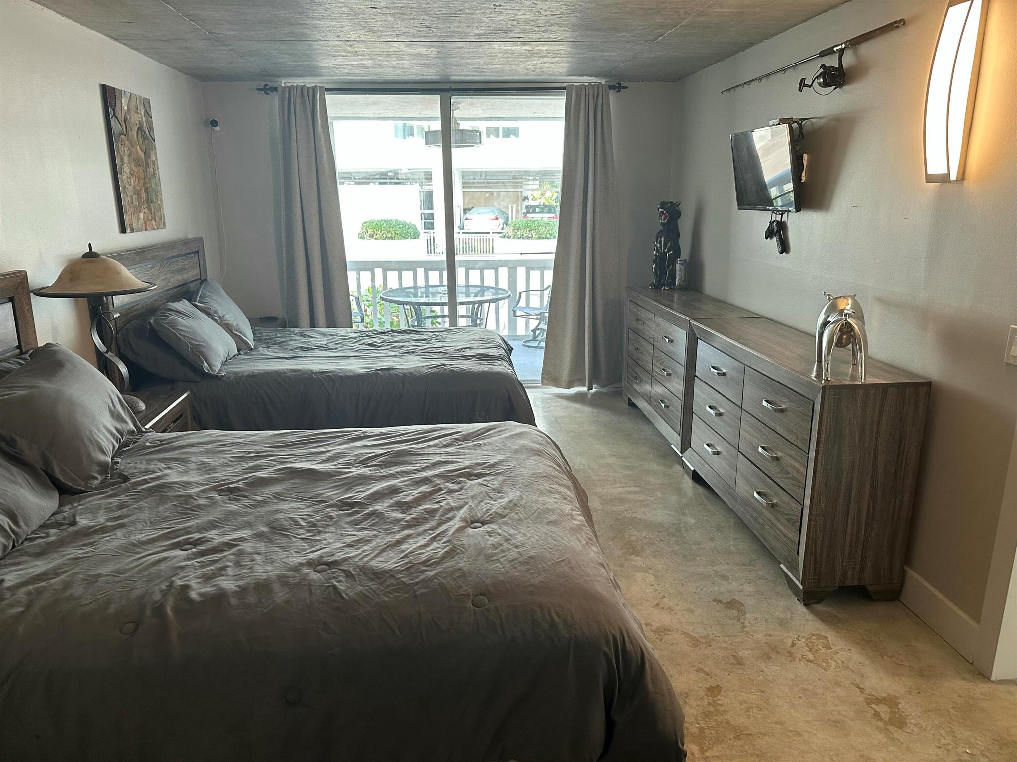 TUSCANY OF PALM BEACH CON - Residential Lease