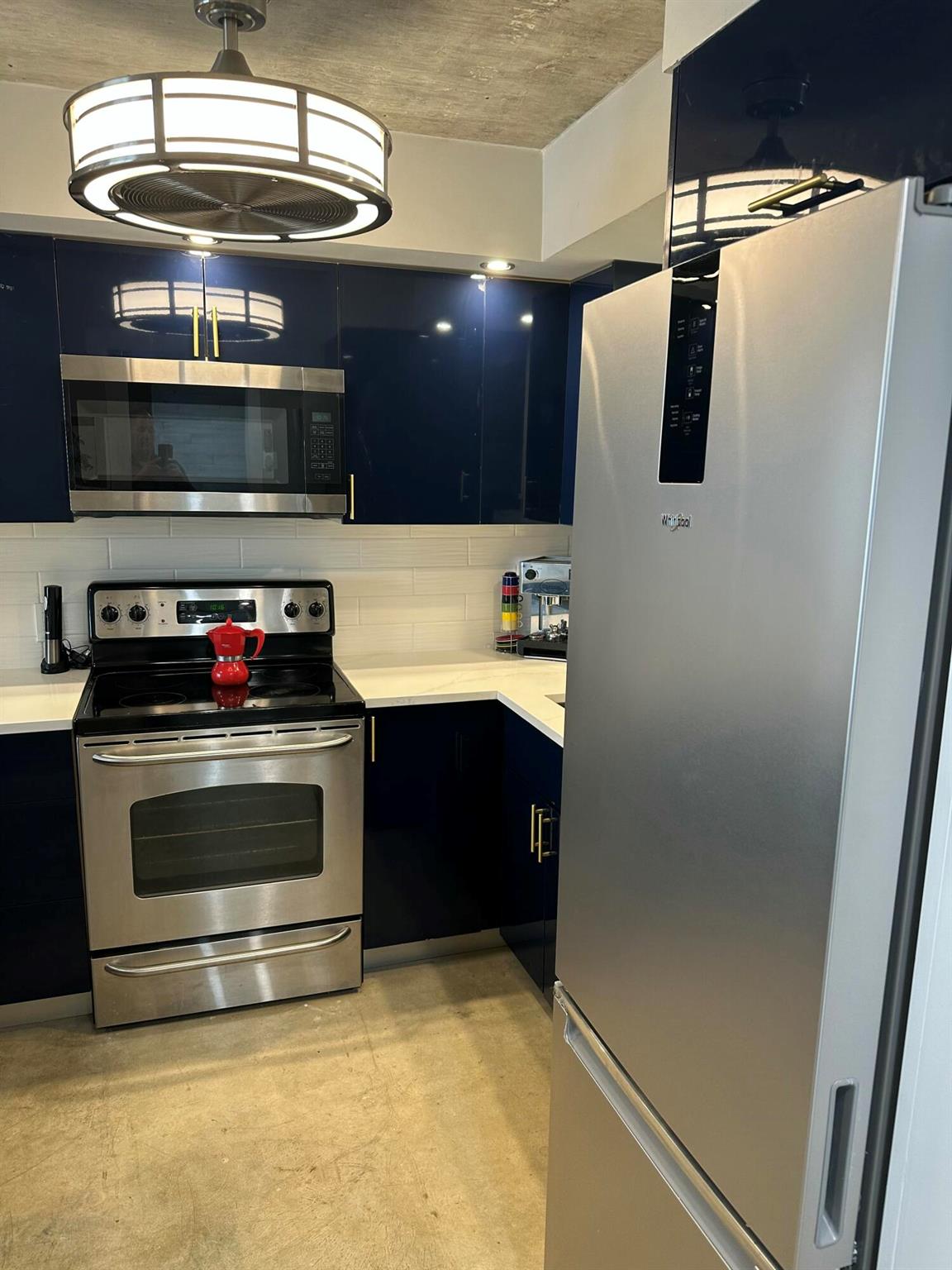 TUSCANY OF PALM BEACH CON - Residential Lease