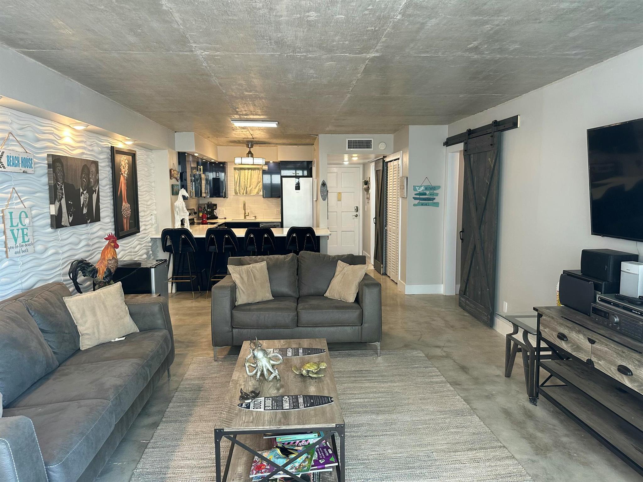 TUSCANY OF PALM BEACH CON - Residential Lease