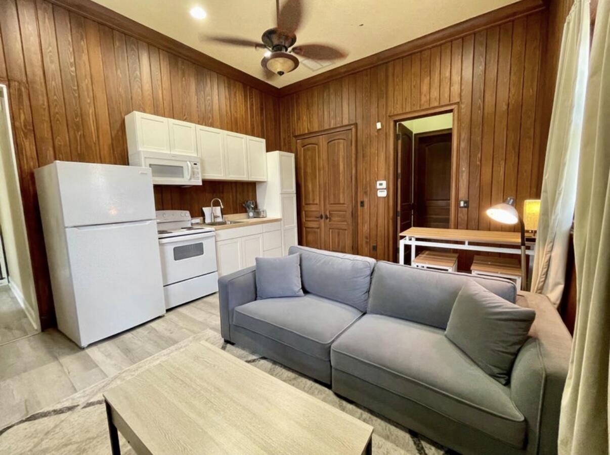 Sun Glade Estates - Residential