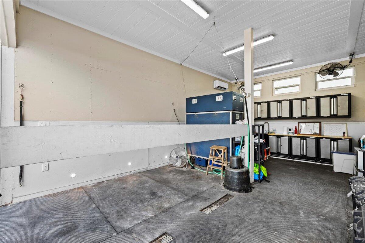 Sun Glade Estates - Residential