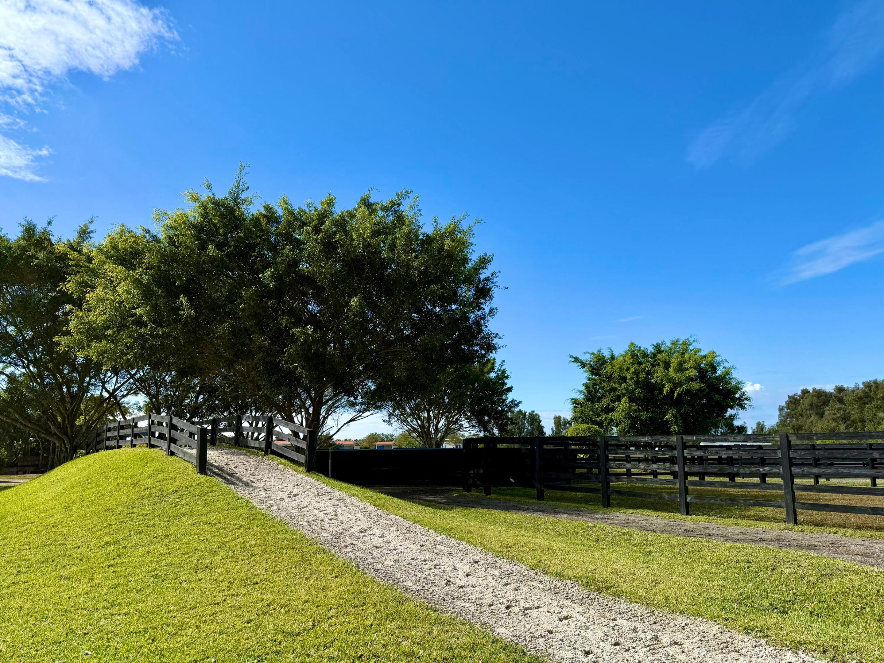 Sun Glade Estates - Residential