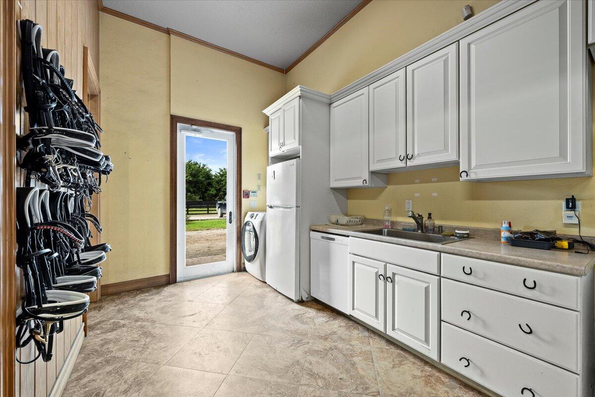 Sun Glade Estates - Residential