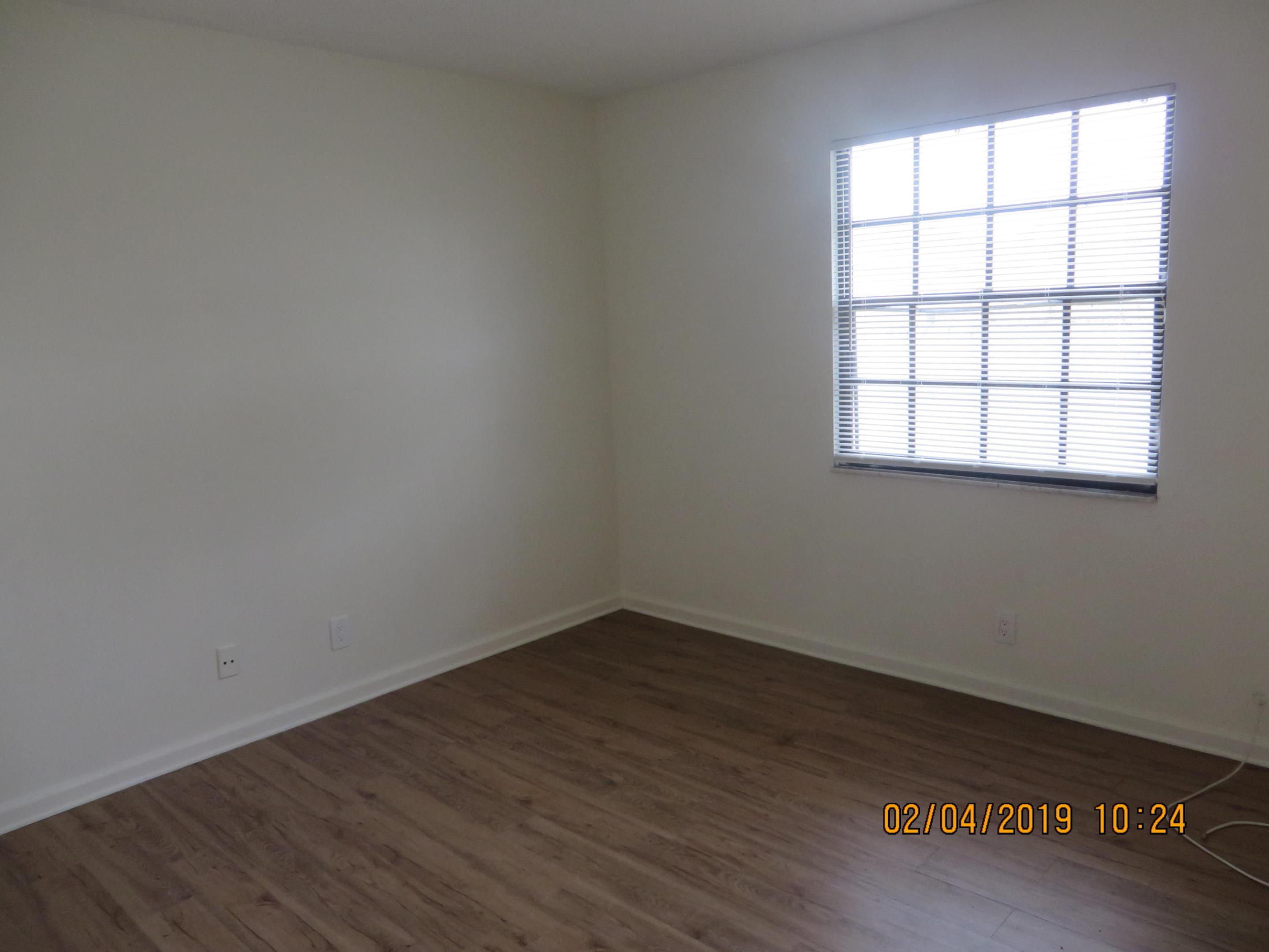 NORTHSIDE COND DECL FILED 7-2-81 IN - Residential Lease