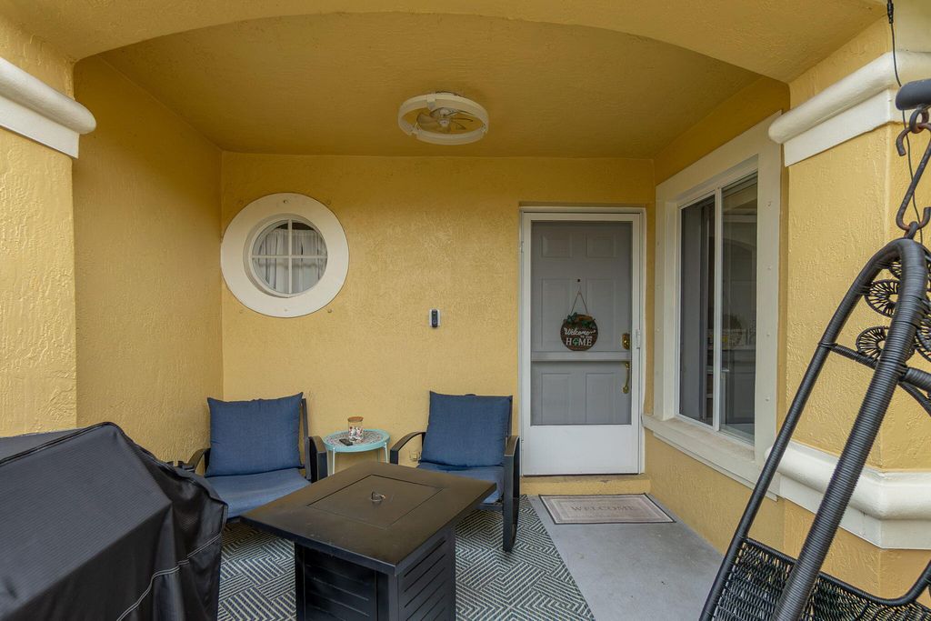 Photo of 1510 Arezzo Circle, Boynton Beach, FL 33436 (MLS # B26002214)