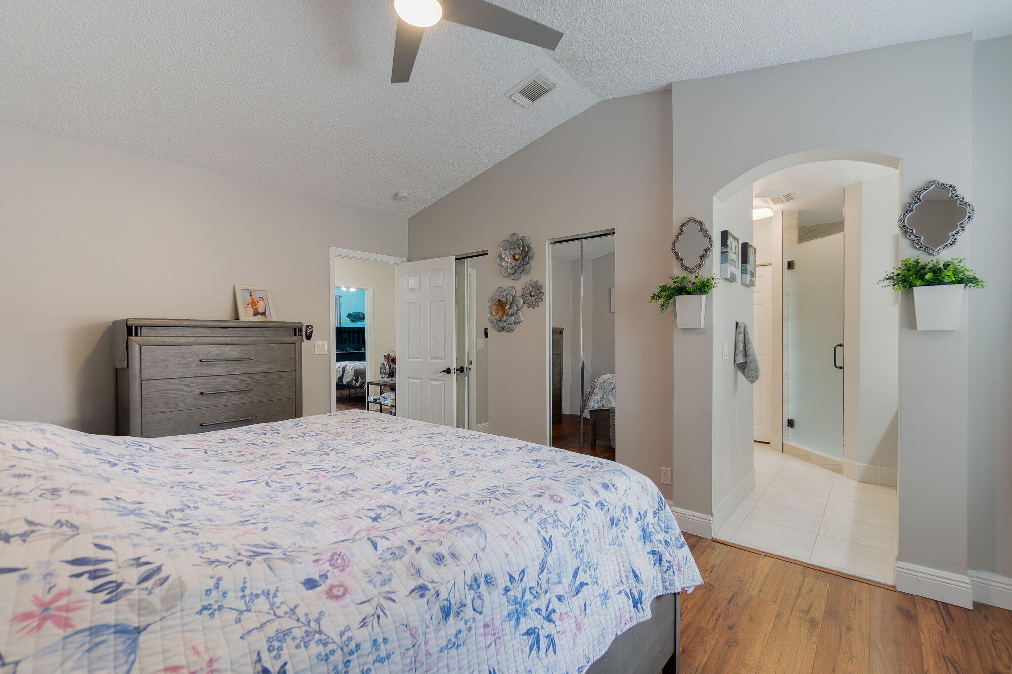 MELEAR - Residential