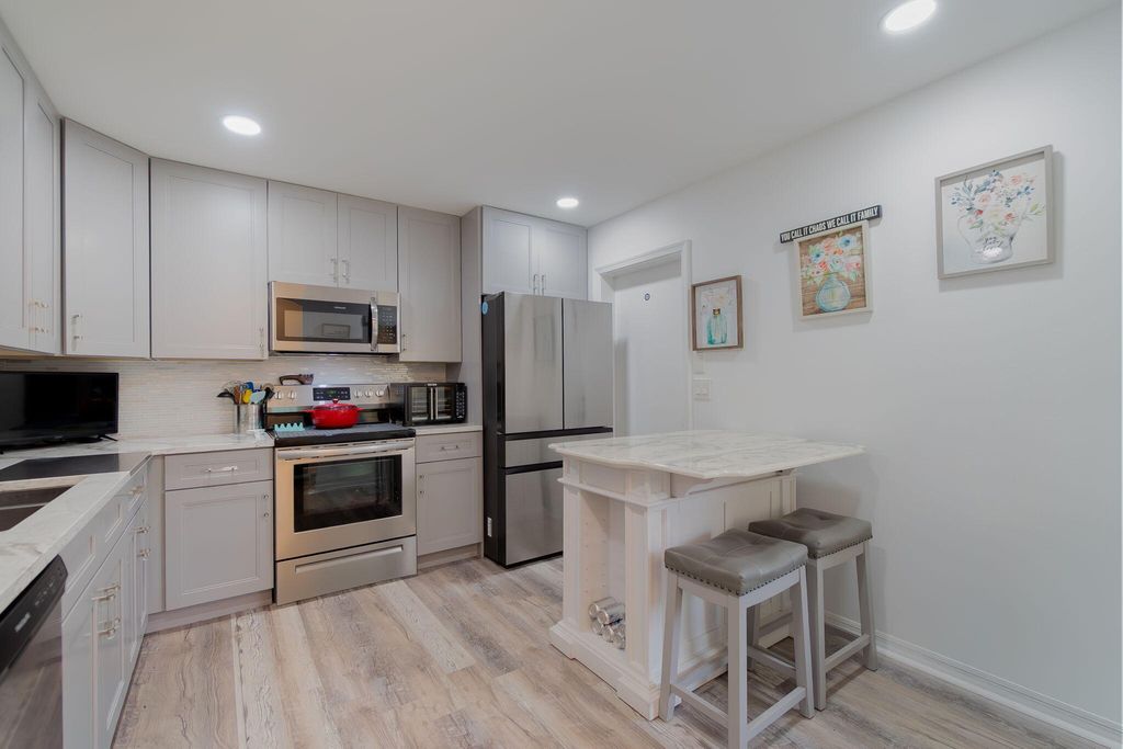 Photo of 1510 Arezzo Circle, Boynton Beach, FL 33436 (MLS # B26002214)