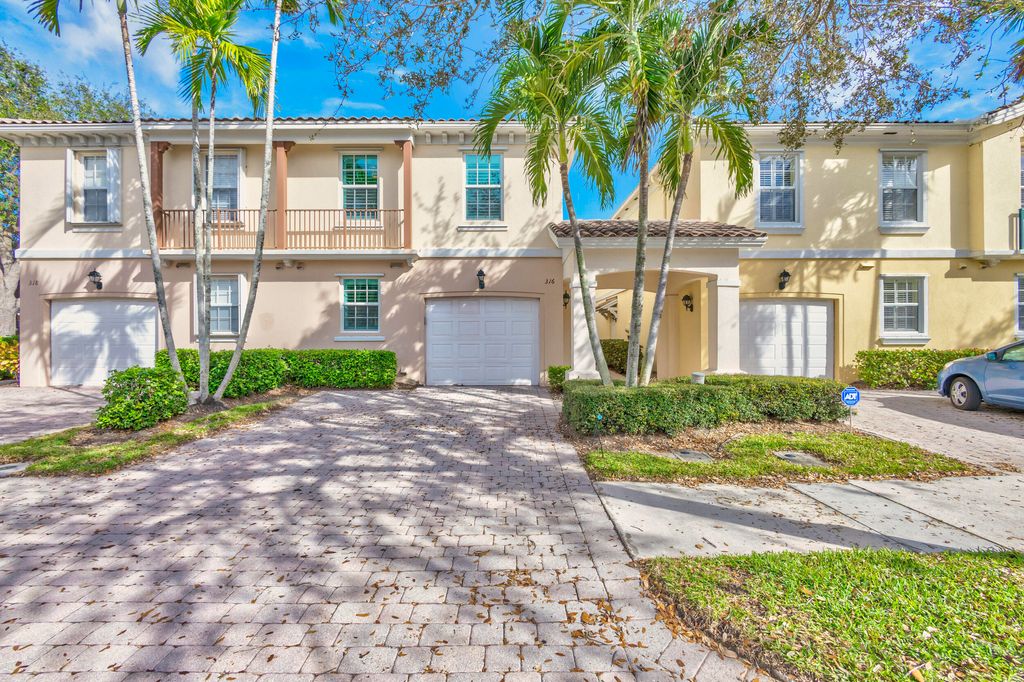 Photo of 316 Salinas Drive W, Palm Beach Gardens, FL 33410 (MLS # R10854314)