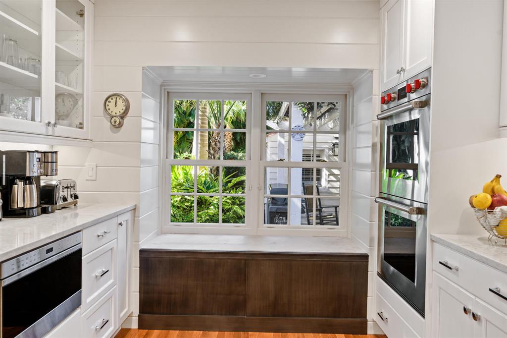 HOFMAN VILLAGE IN - Residential