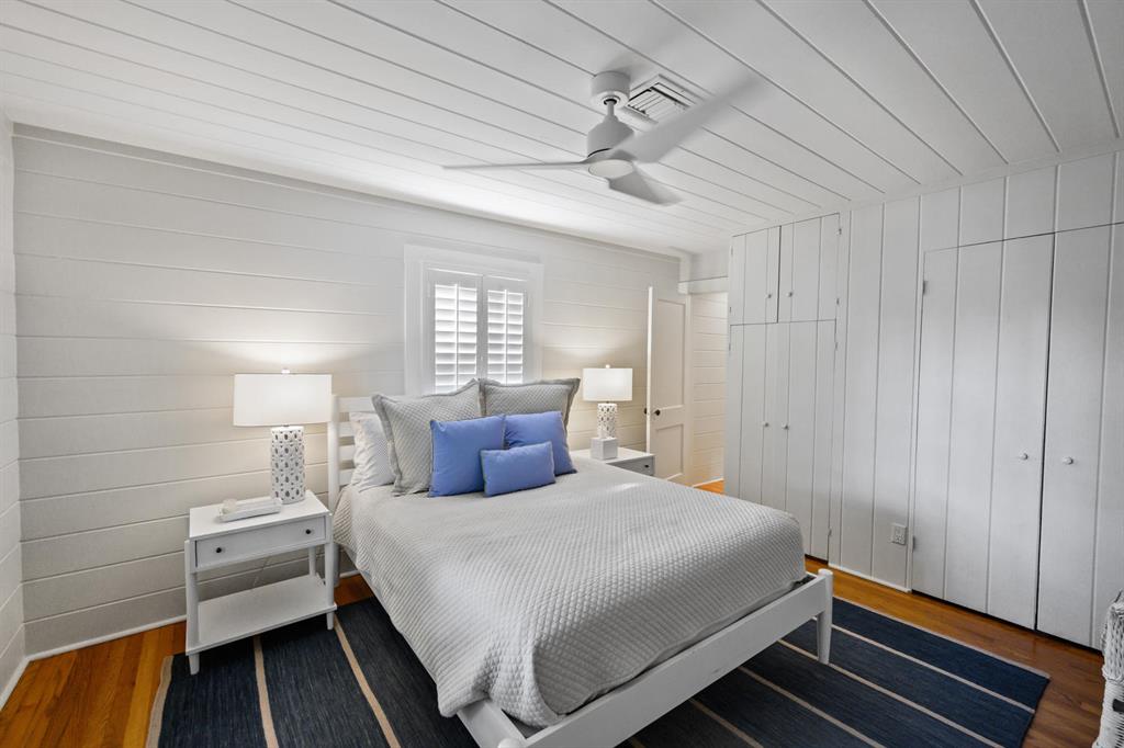 HOFMAN VILLAGE IN - Residential