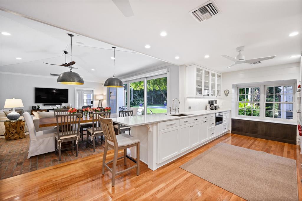 HOFMAN VILLAGE IN - Residential