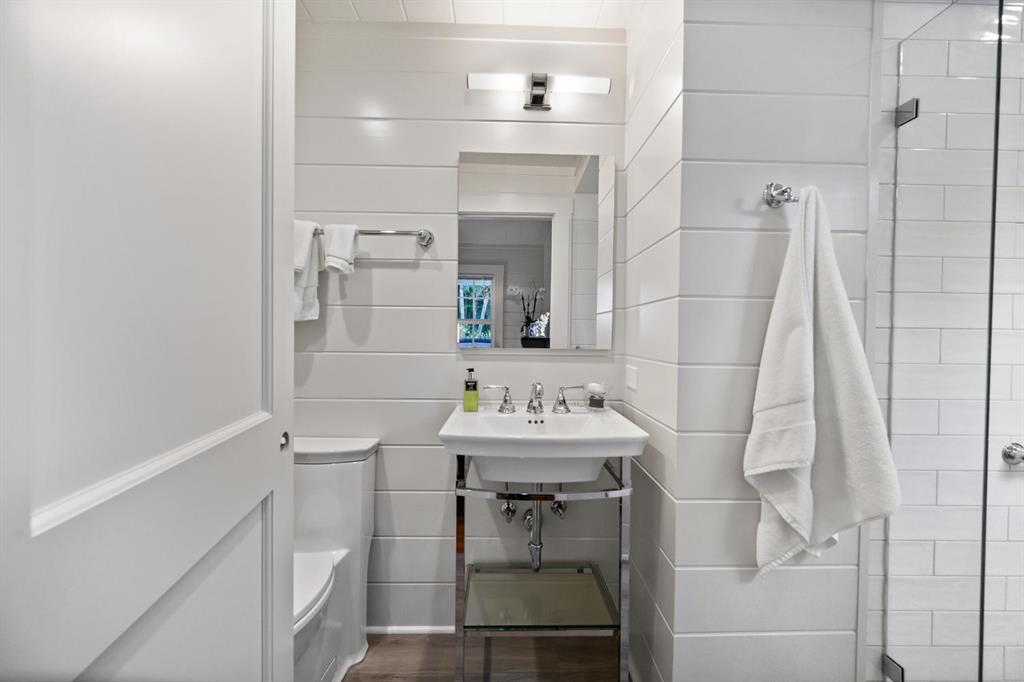 HOFMAN VILLAGE IN - Residential