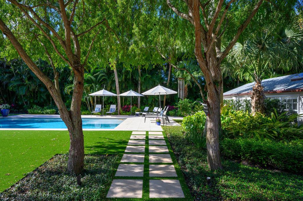 HOFMAN VILLAGE IN - Residential