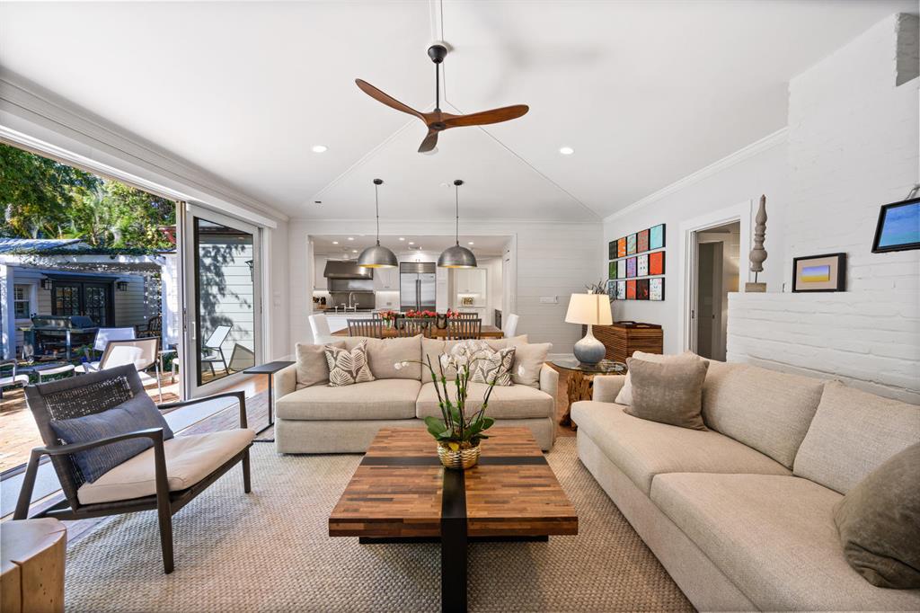 HOFMAN VILLAGE IN - Residential