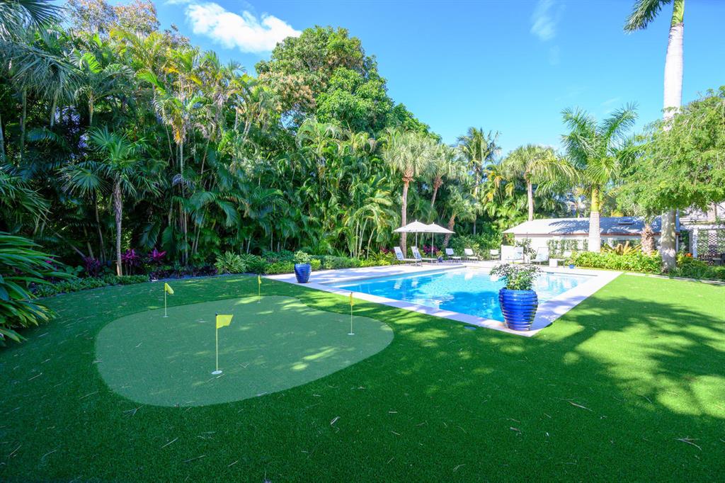 HOFMAN VILLAGE IN - Residential