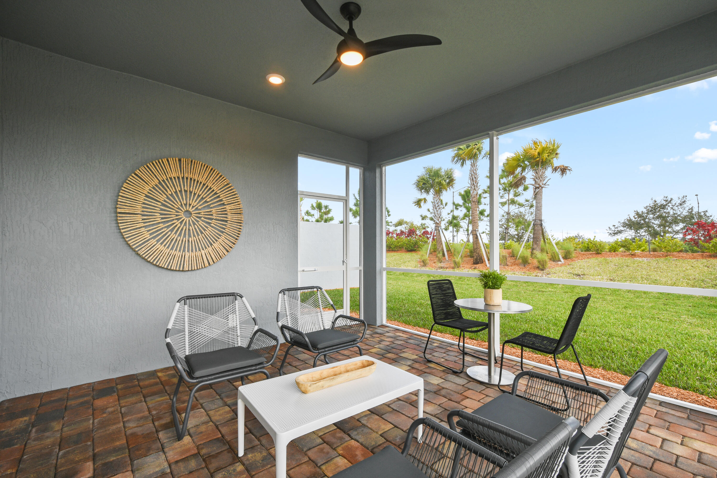 DEL WEBB TRADITION - Residential