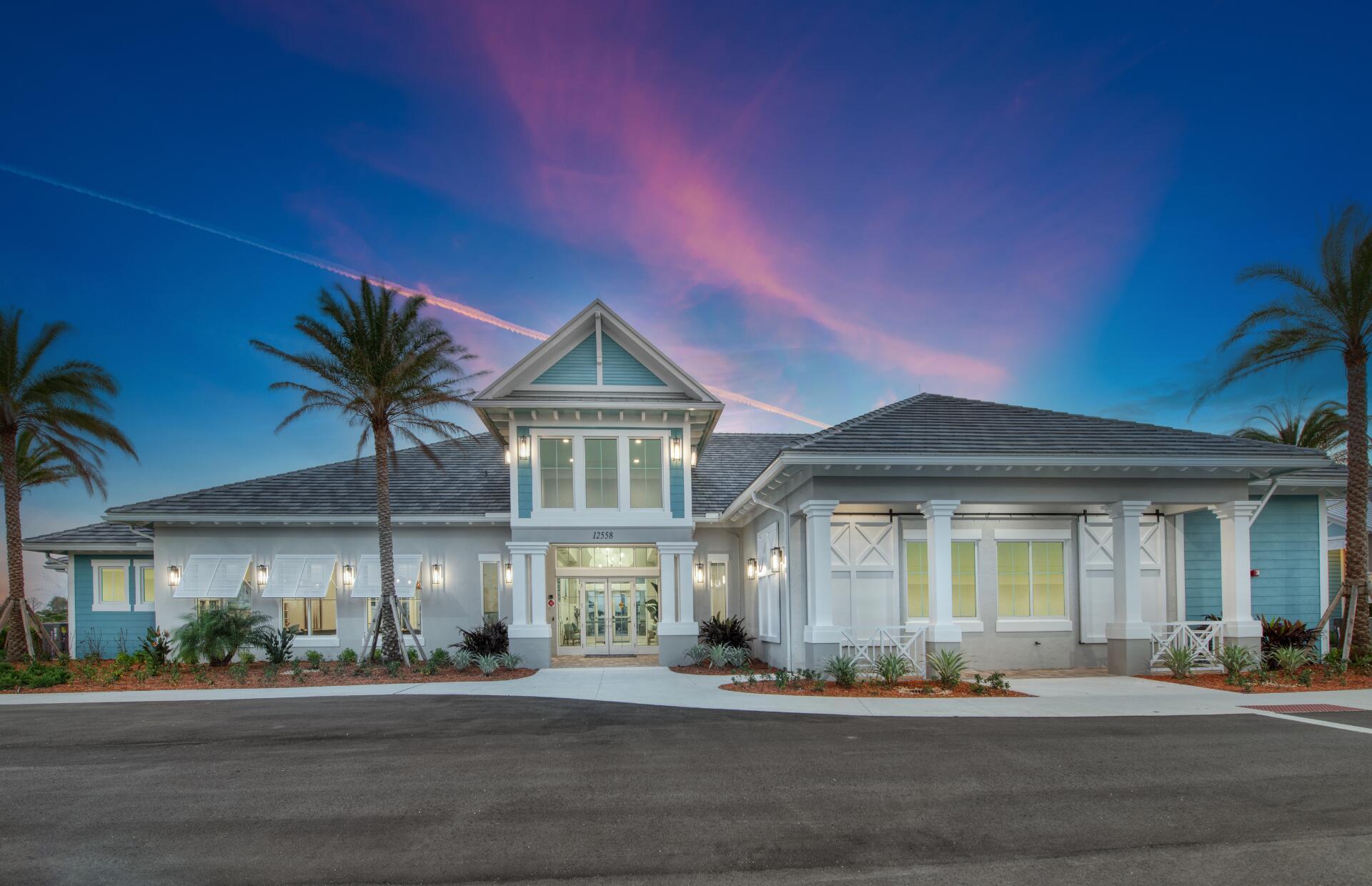 DEL WEBB TRADITION - Residential