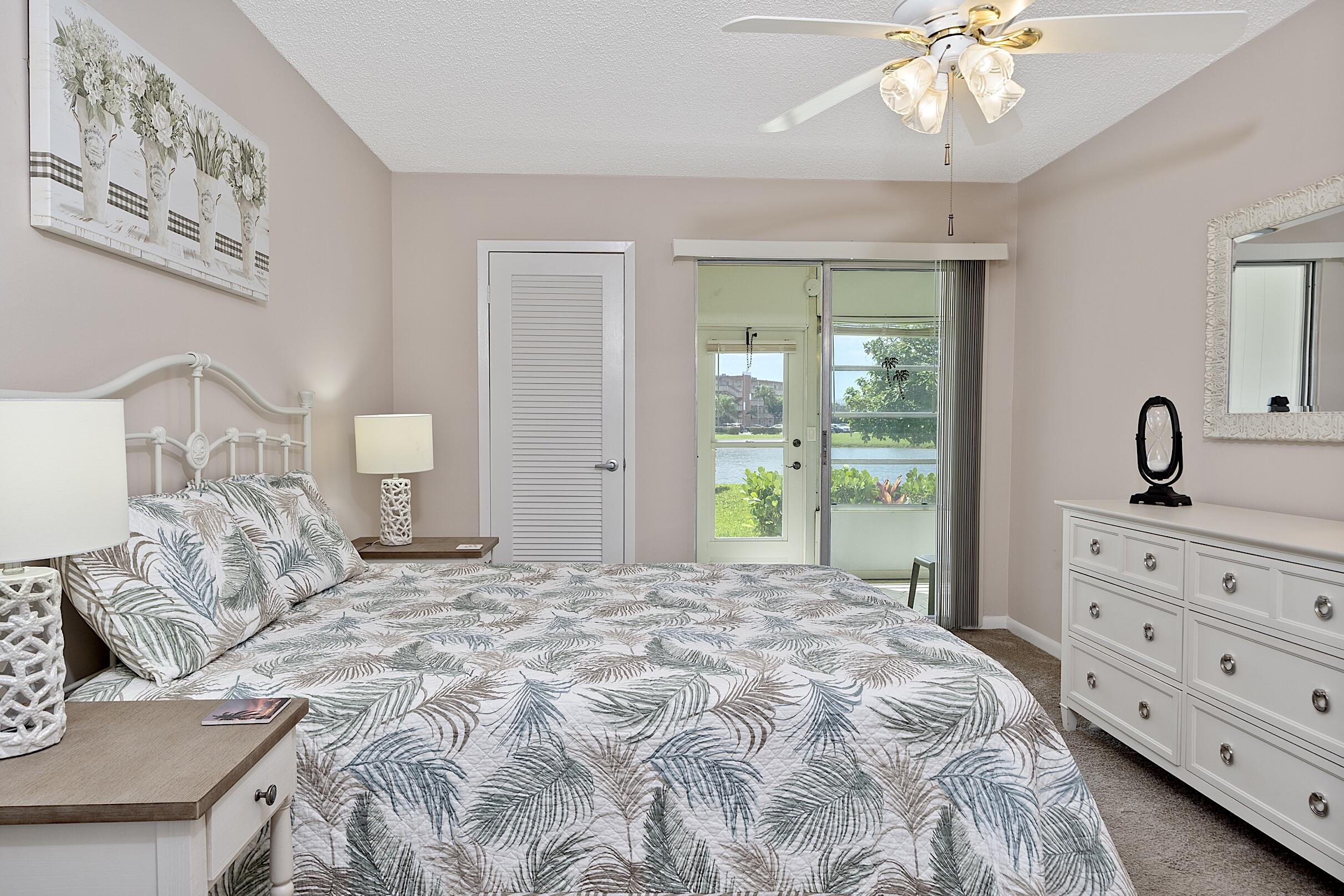 LINCOLN AT CENTURY VILLAGE CONDO - Residential Lease