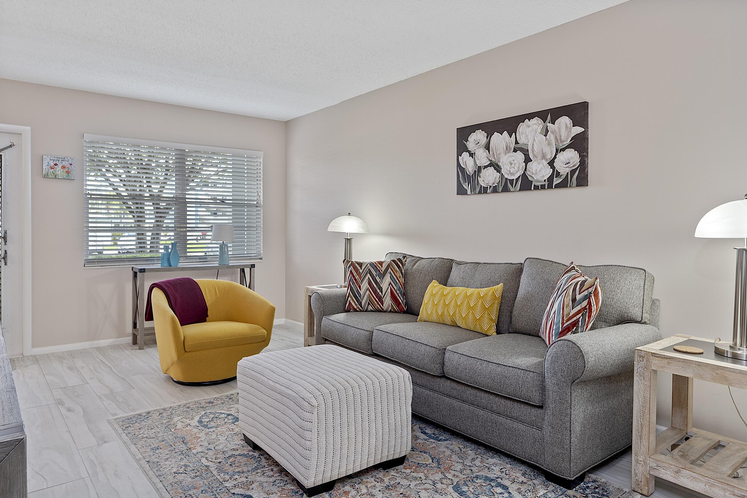 LINCOLN AT CENTURY VILLAGE CONDO - Residential Lease