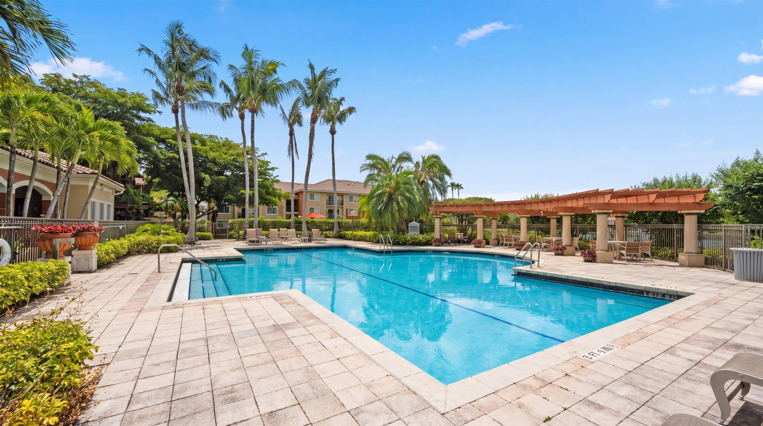 GRAND ISLES CONDO - Residential