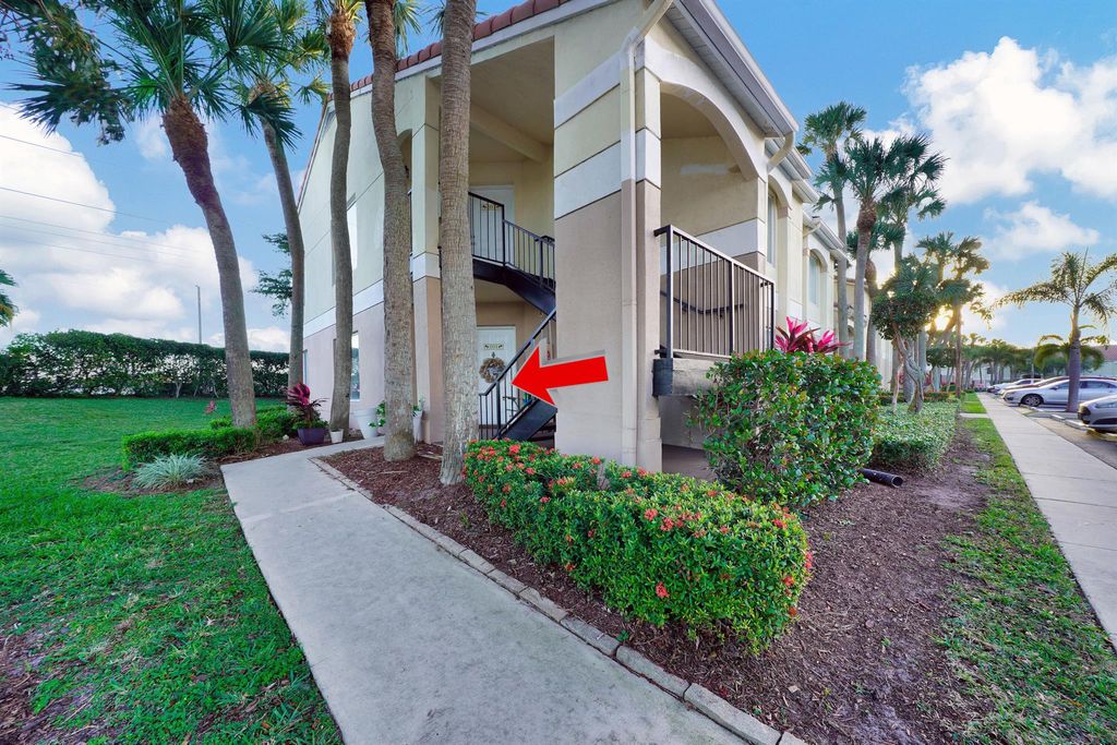 Photo of 815 W Boynton Beach Boulevard #7-101, Boynton Beach, FL 33426 (MLS # R10959624)