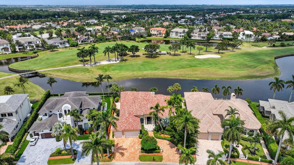 Photo of 7625 Fenwick Place, Boca Raton, FL 33496 (MLS # R11118164)