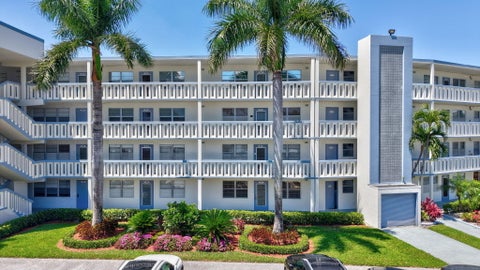 Tiny photo for 1027 Yarmouth Drive #B, Boca Raton, FL 33434 (MLS # B26027869)