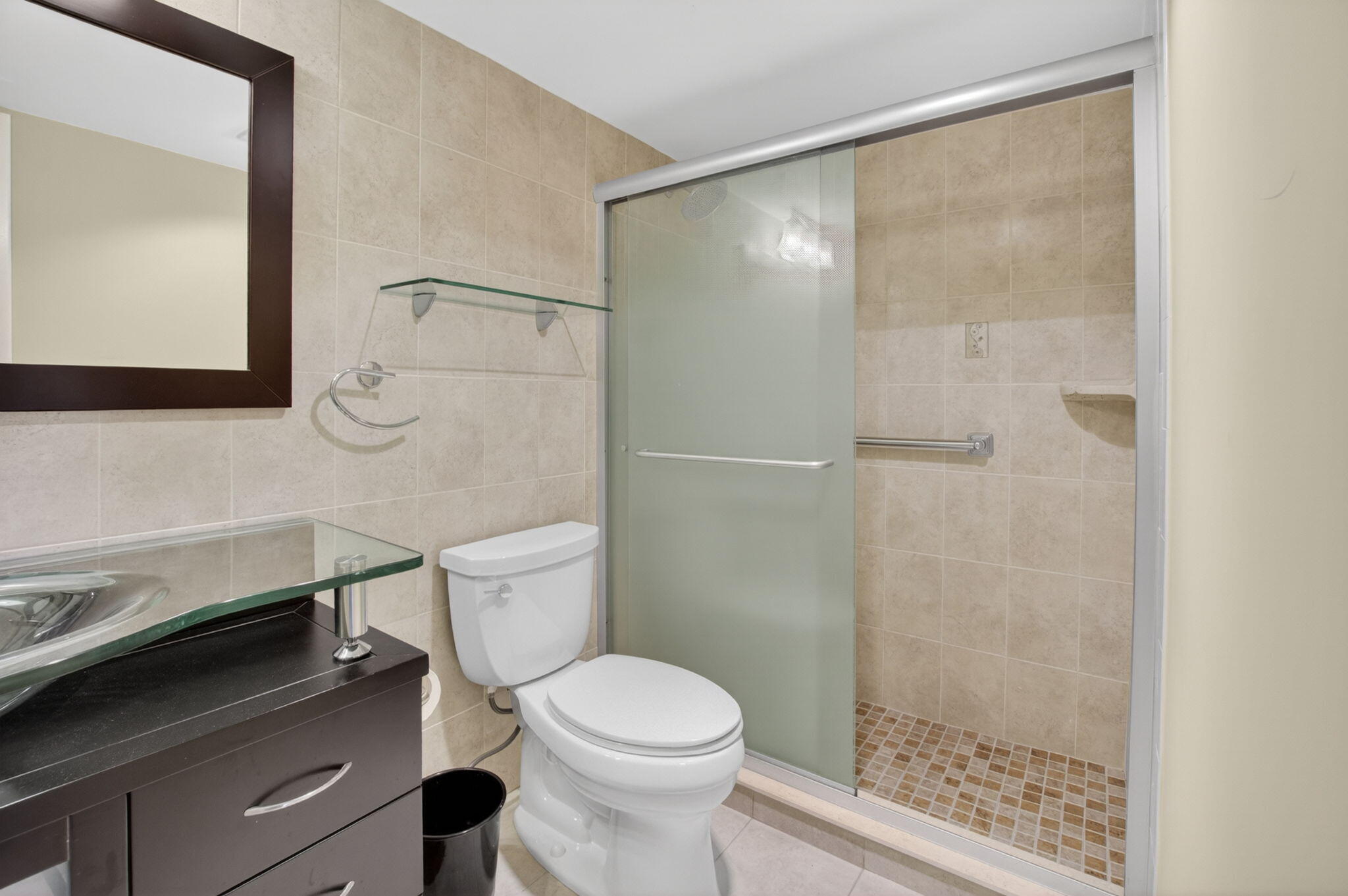 YARMOUTH AT CENTURY VILLAGE CONDO - Residential