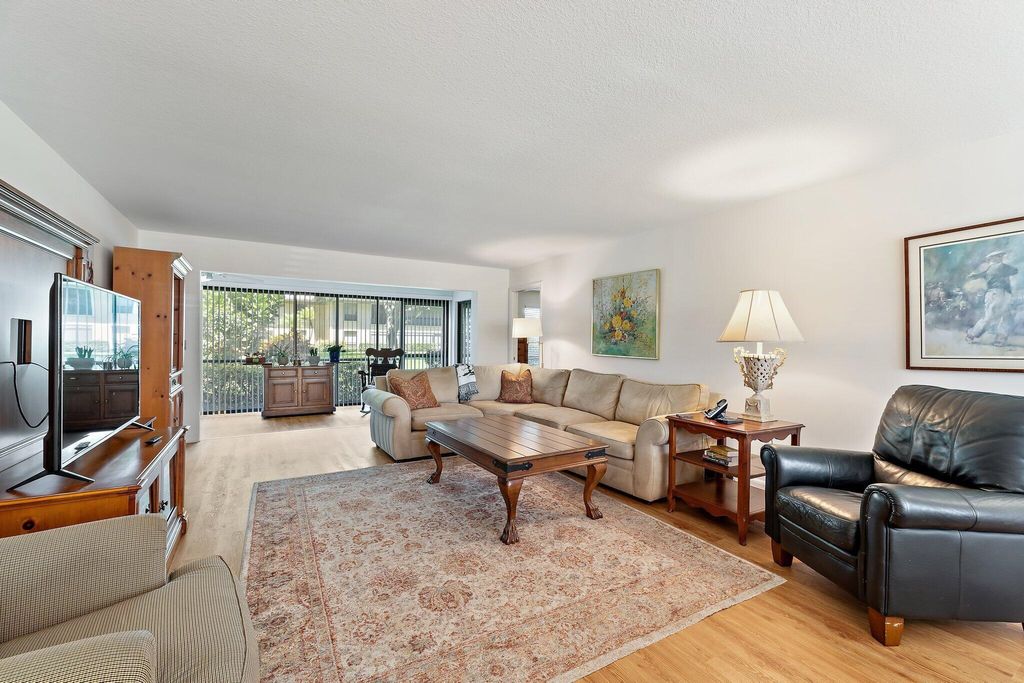 Photo of 22 SE Turtle Creek Drive #B, Jupiter, FL 33469 (MLS # R11088479)