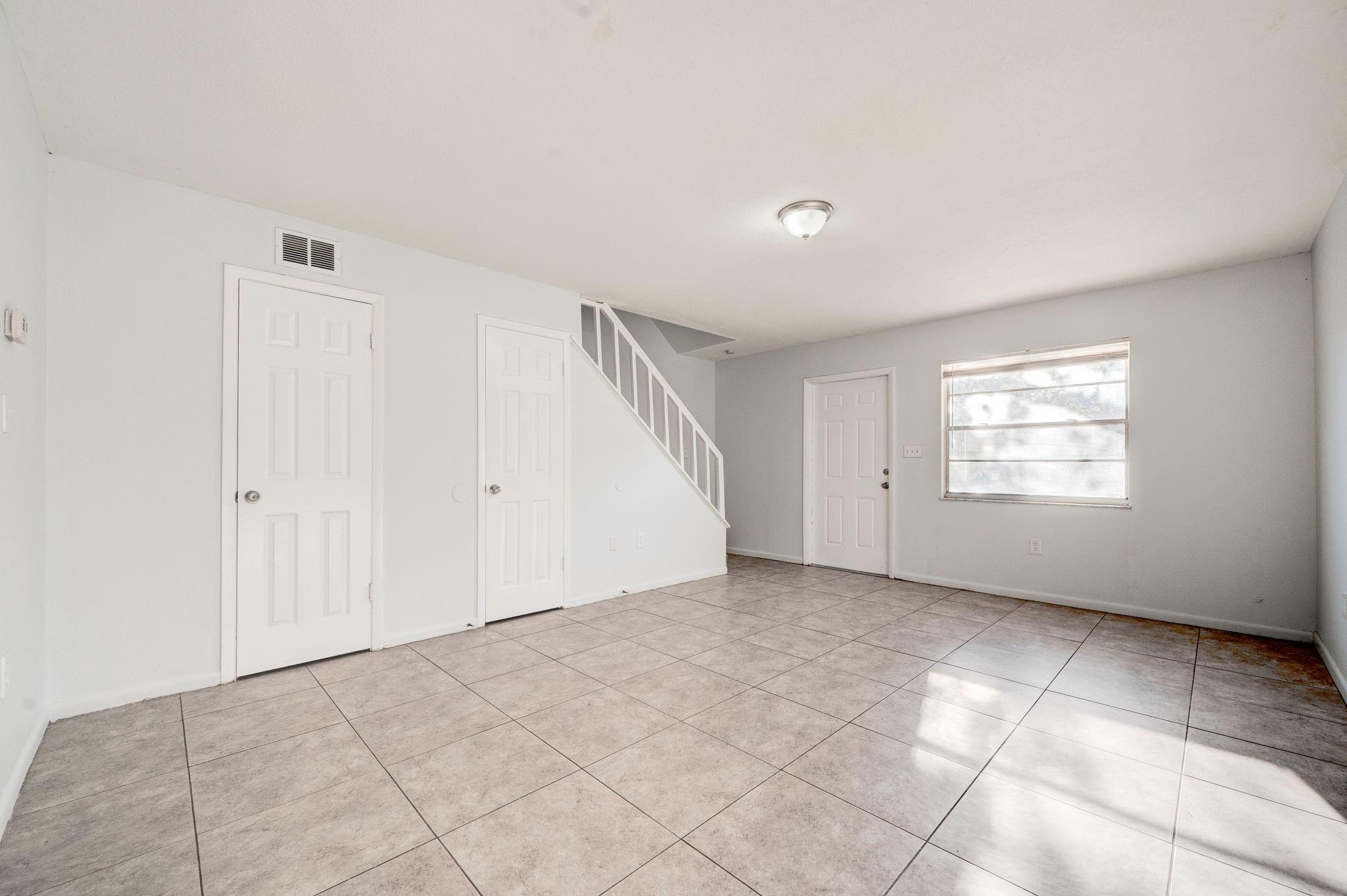 Southern Courtyards - Residential